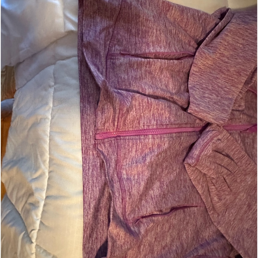 Champion XL Woman’s Sweatshirt - Picture 3 of 6